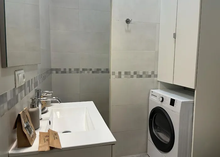 Fidel Торремолинос